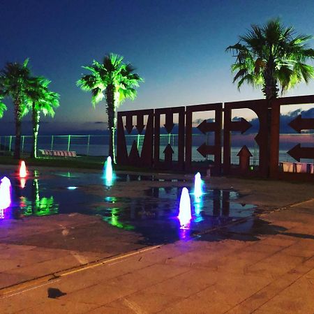 Mzeos House Hotel Батуми Екстериор снимка